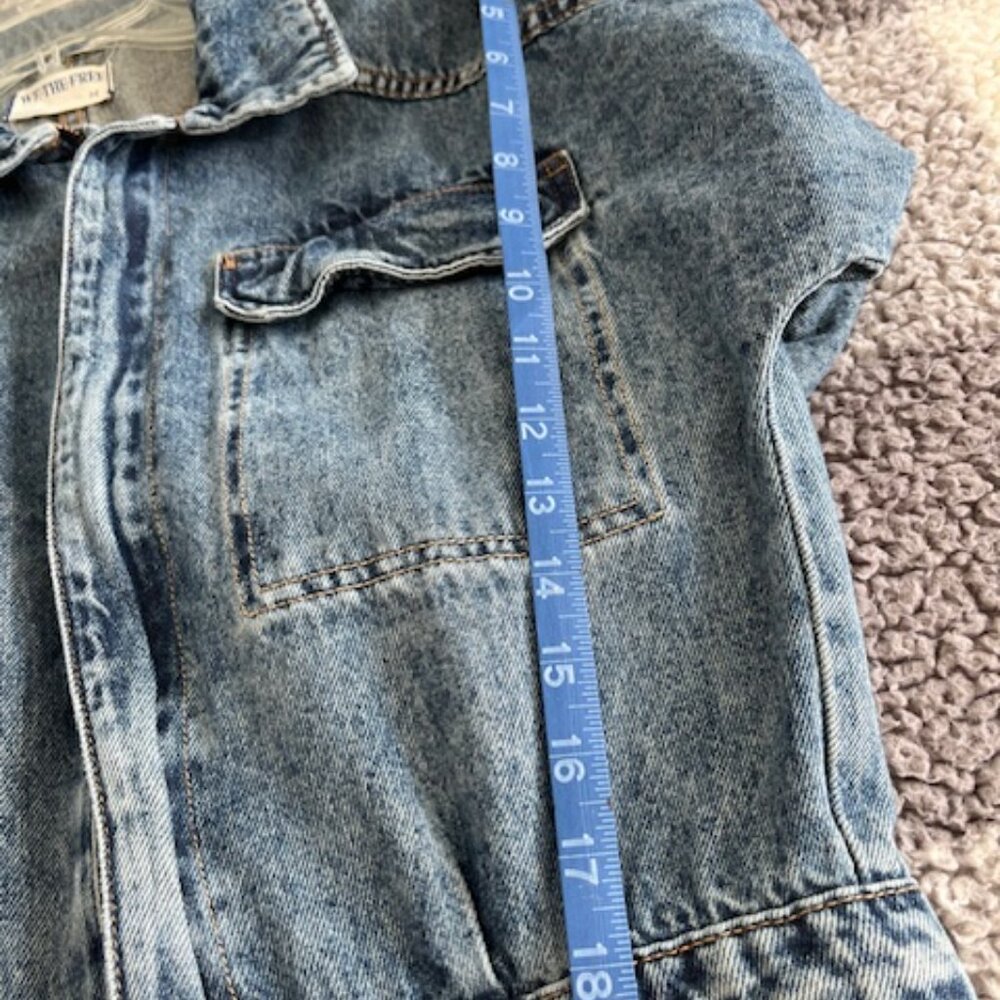 Free People We The Free Sammie Denim Coverall Jumpsuit Size M - Picture 8 of 9